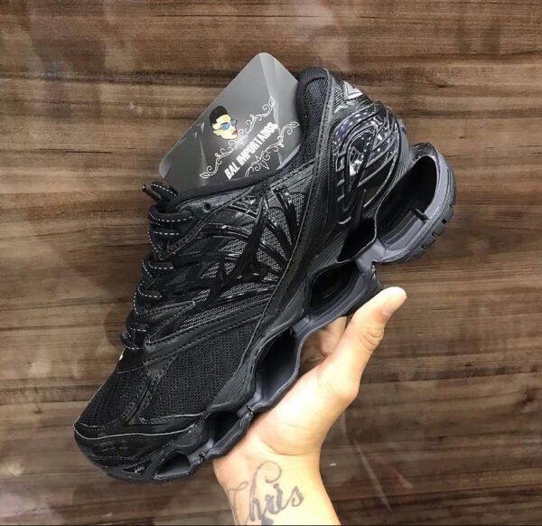 Mizuno Wave Prophecy 8