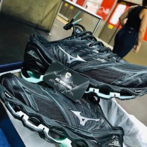 Mizuno Wave Prophecy 8
