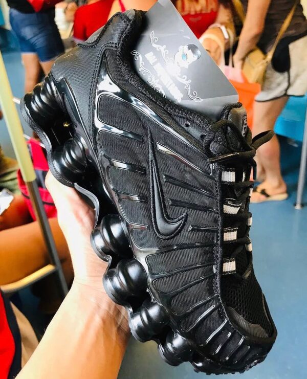 Tênis Nike Shox TL